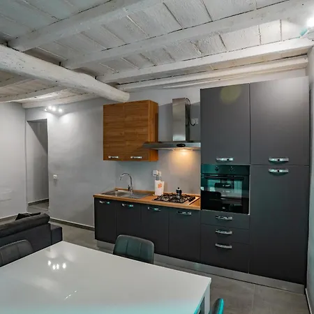 La Perla Sul Apartment
