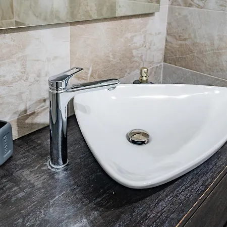 Apartman La Perla Sul Pescate